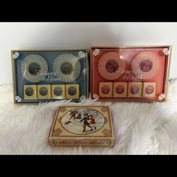 Vintage soaps‎ - Picture 1 of 8